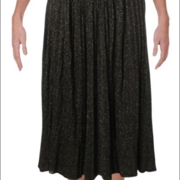 T Tahari Dresses & Skirts - T Tahari metallic twirl midi skirt
